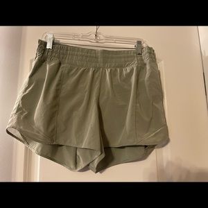 Hotty Hot 4” lululemon shorts